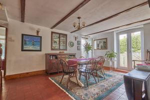 Dining Room- click for photo gallery